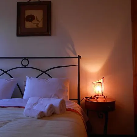 بيت ضيافة Ta Dokana Pinakátai